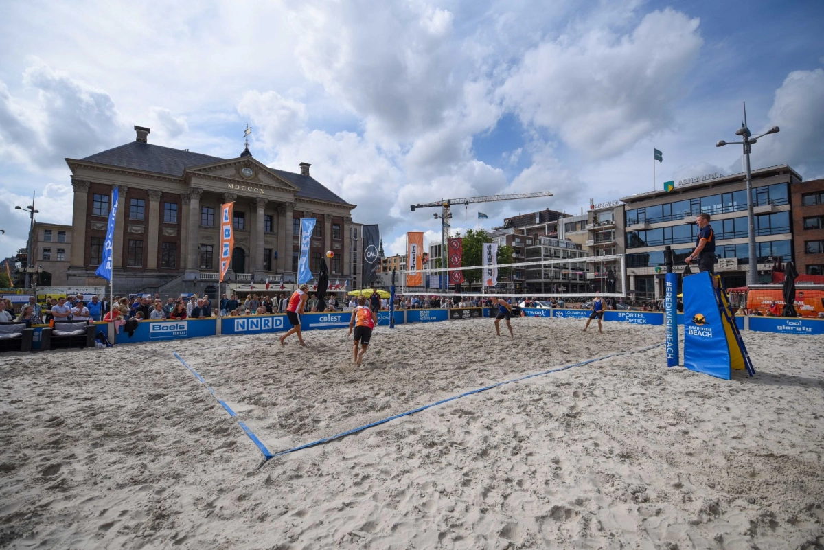 Robijn Quickwash Eredivisie Beach Groningen